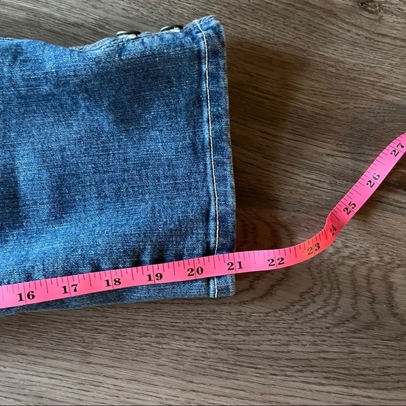 NYDJ Women’s Crop Jeans Medium Wash Size 2 Button Hem Lift Tuck Technology - Picture 8 of 9